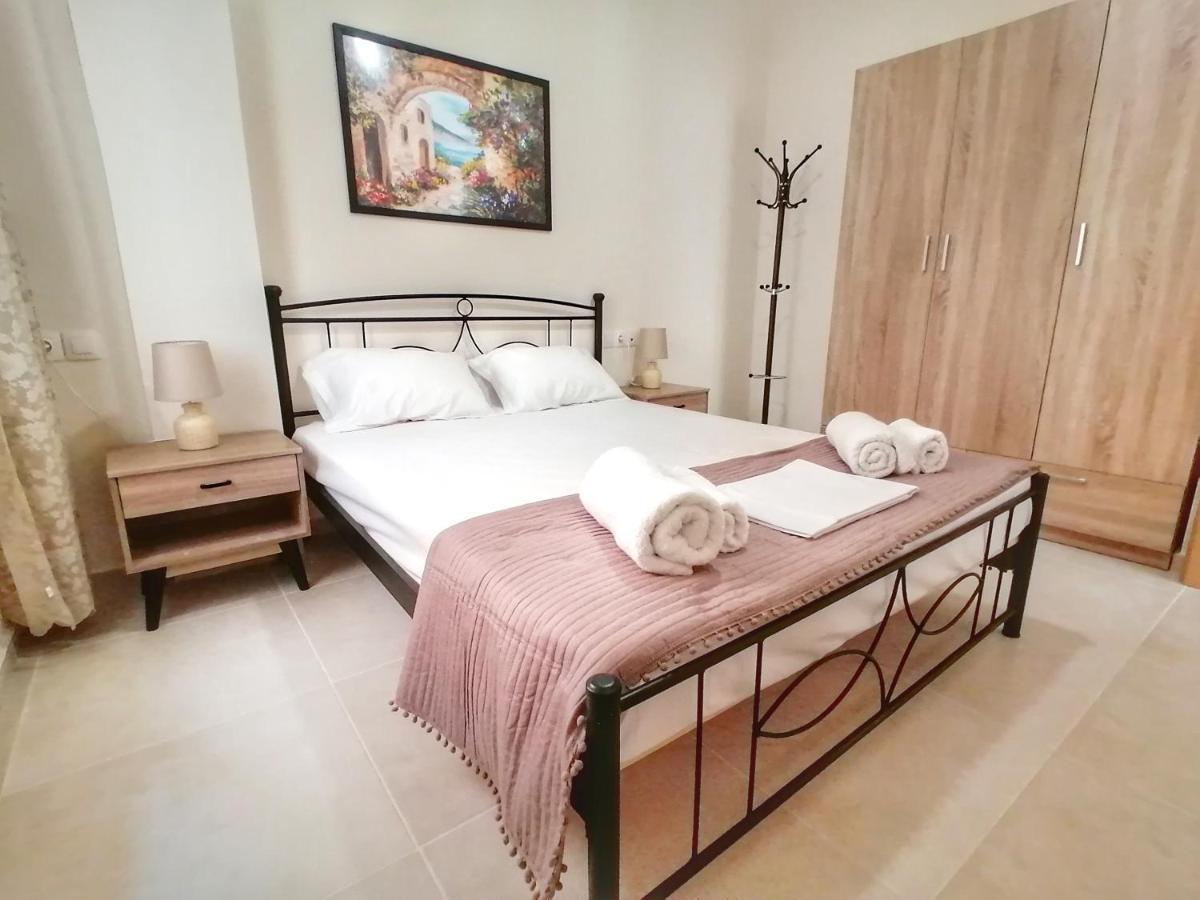 公寓 Alex Apartment, Cozy Place In Center *