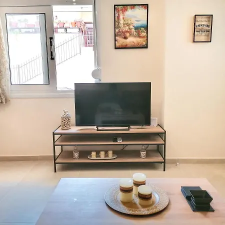 Alex Apartment, Cozy Place In Heraklion Center Exterior photo